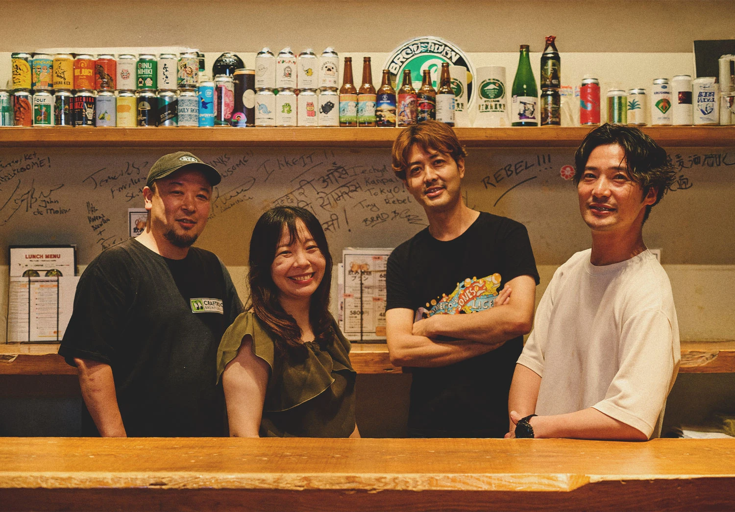 スタッフ